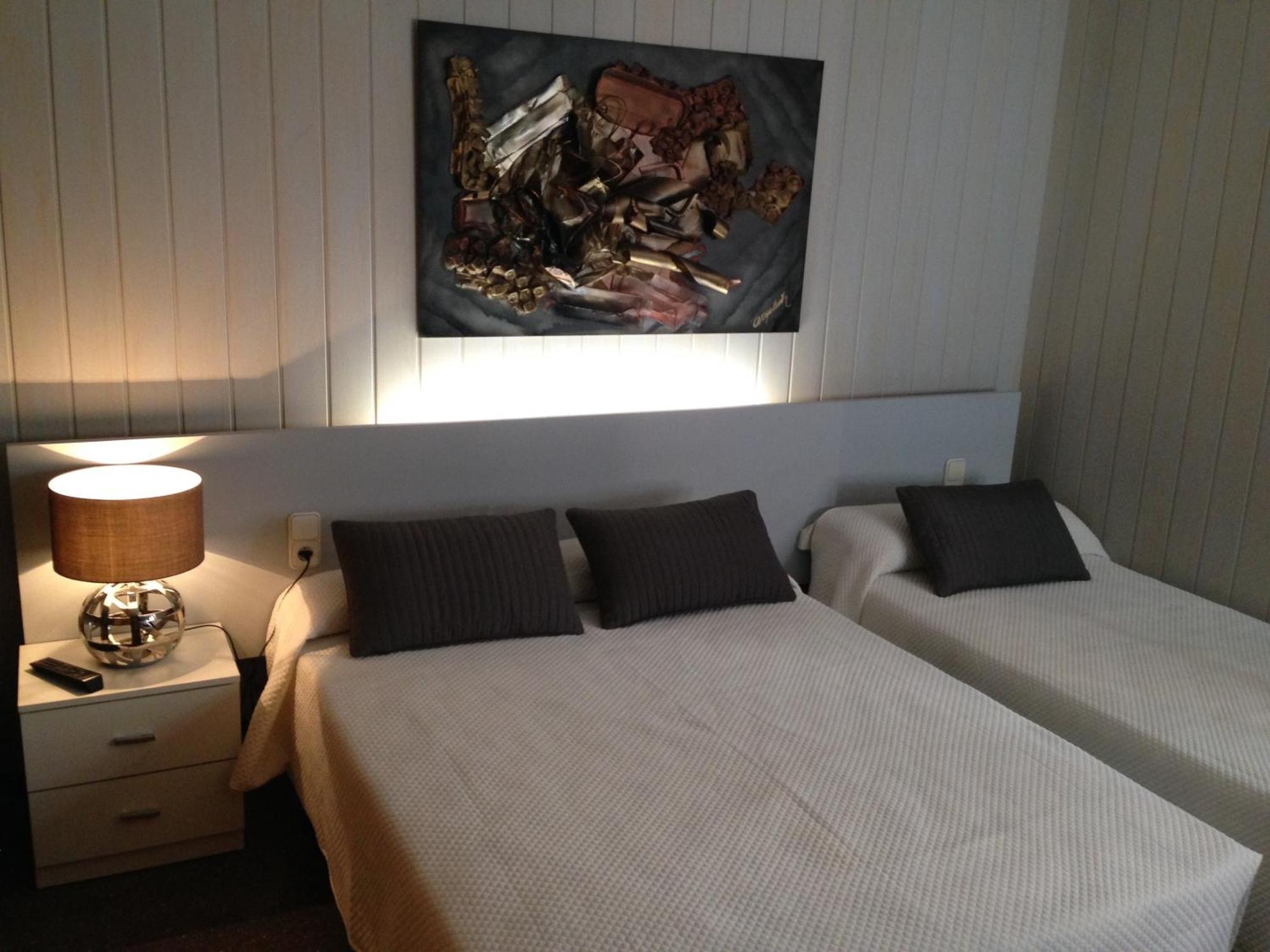 Hostal Sant Marti Puig-reig Extérieur photo